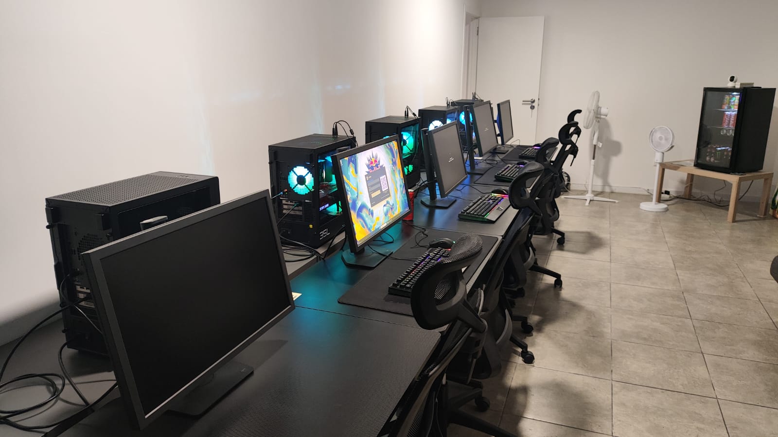 BOOTCAMP ROOM interior