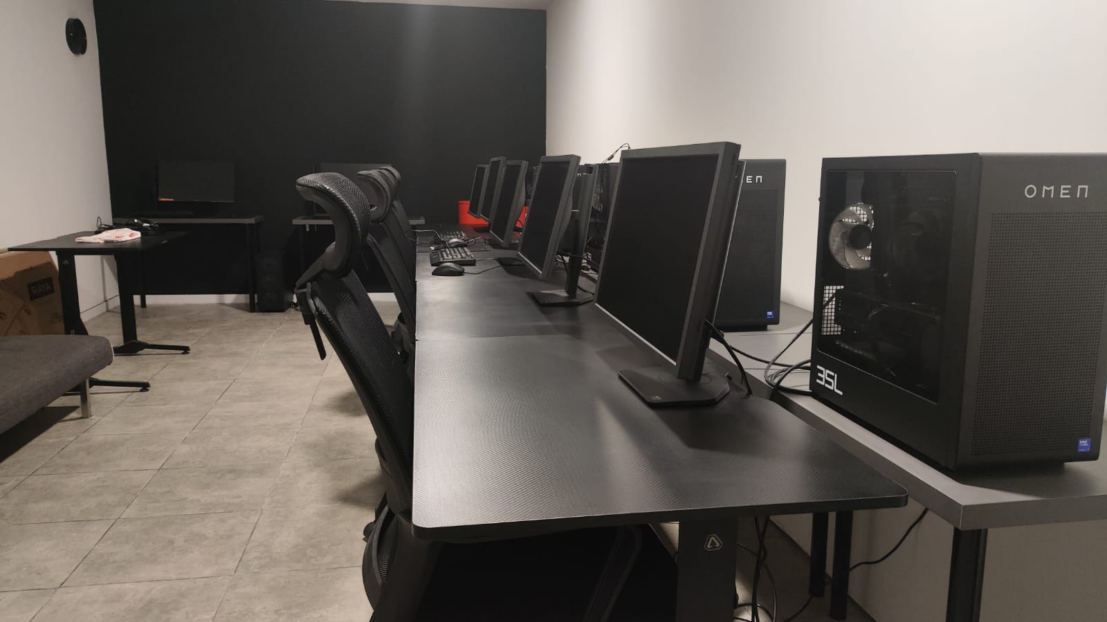 Pro players at the Bootcamp Room